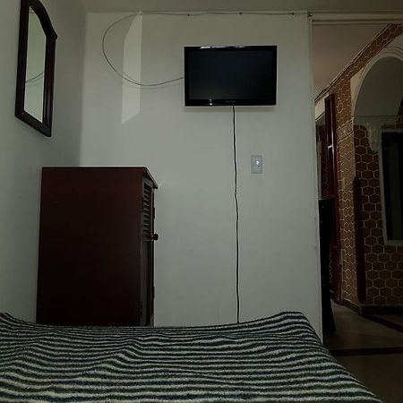 פופאיין Hostal Balcony מראה חיצוני תמונה