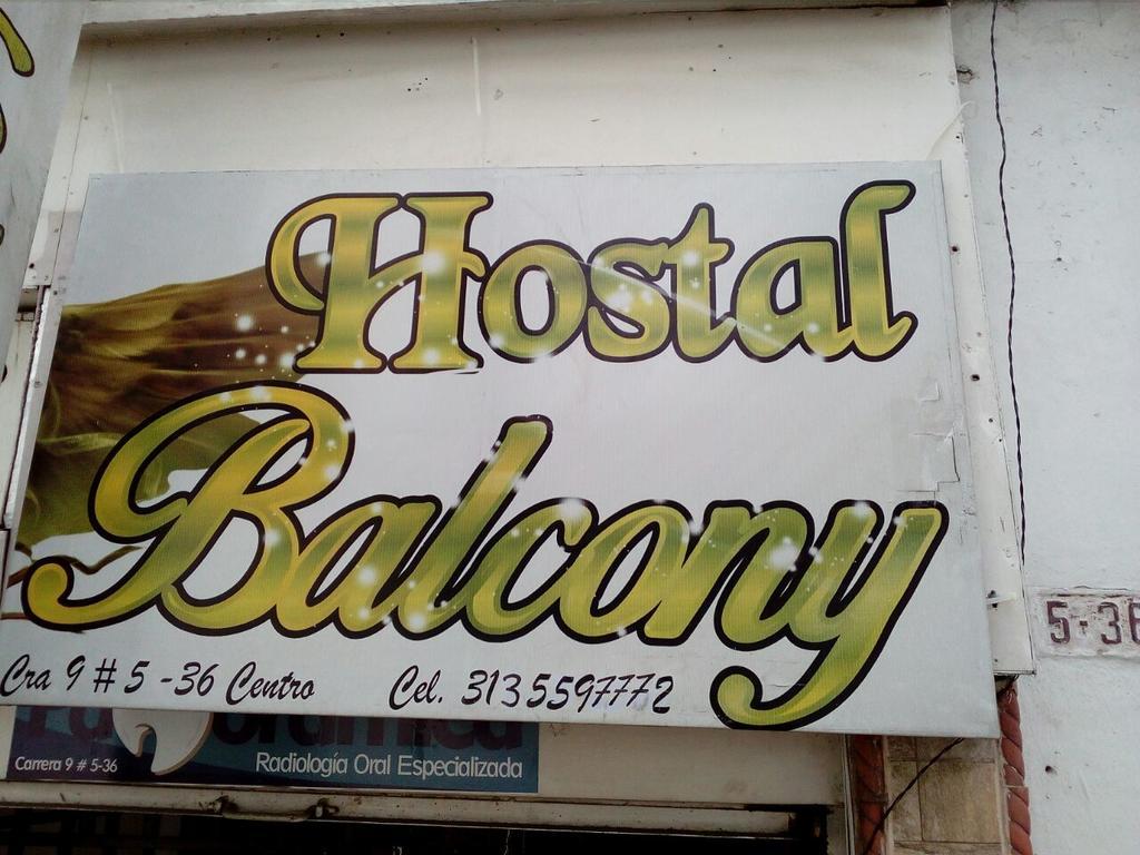 פופאיין Hostal Balcony מראה חיצוני תמונה